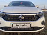 Volkswagen Polo 2020 года за 7 300 000 тг. в Уральск – фото 2