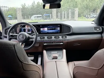 Mercedes-Benz GLS 450 2024 года за 72 000 000 тг. в Астана – фото 7