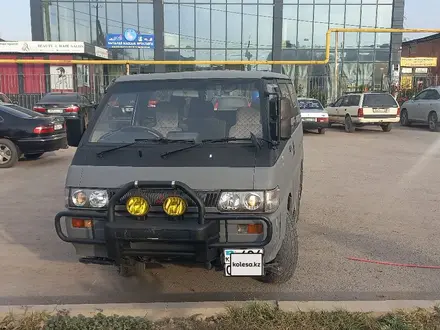 Mitsubishi Delica 1993 года за 1 800 000 тг. в Алматы