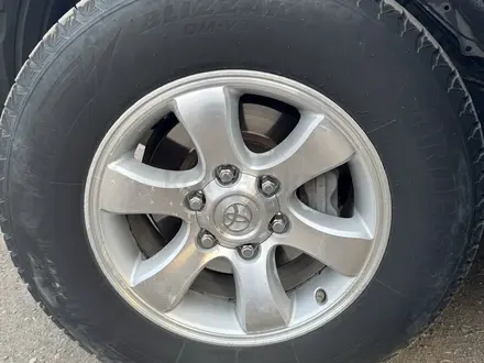 Toyota Land Cruiser Prado 2006 года за 12 200 000 тг. в Караганда – фото 25
