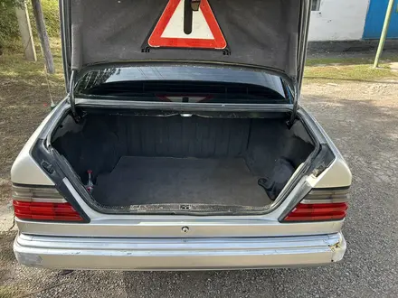 Mercedes-Benz E 230 1992 года за 1 250 000 тг. в Алматы – фото 12