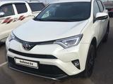 Toyota RAV4 2017 года за 12 000 000 тг. в Астана