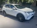 Toyota RAV4 2017 годаfor13 900 000 тг. в Астана – фото 2