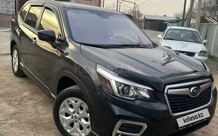 Subaru Forester 2019 годаfor12 300 000 тг. в Алматы