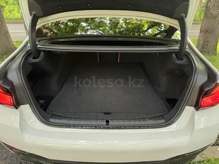 BMW 530 2023 года за 30 000 000 тг. в Алматы – фото 16
