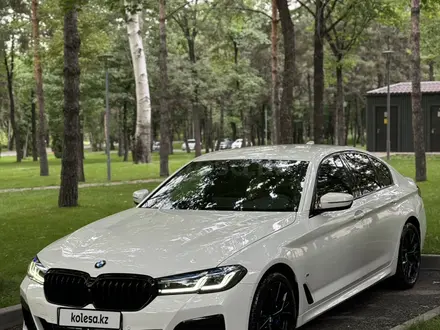 BMW 530 2023 года за 30 000 000 тг. в Алматы – фото 3