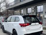 Mitsubishi Outlander 2022 годаfor12 950 000 тг. в Алматы – фото 4