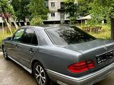 Mercedes-Benz E 230 1996 года за 1 700 000 тг. в Аксу – фото 2