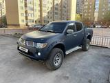 Mitsubishi L200 2008 года за 5 300 000 тг. в Астана – фото 2