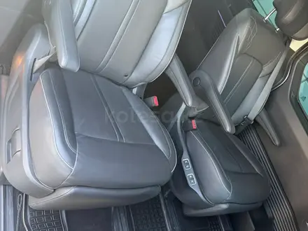 Hyundai Staria 2023 года за 21 990 000 тг. в Шымкент – фото 9