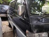 Mitsubishi Delica 1994 годаfor1 300 000 тг. в Алматы – фото 2