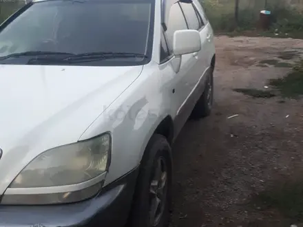 Toyota Harrier 2002 года за 4 600 000 тг. в Алматы – фото 3