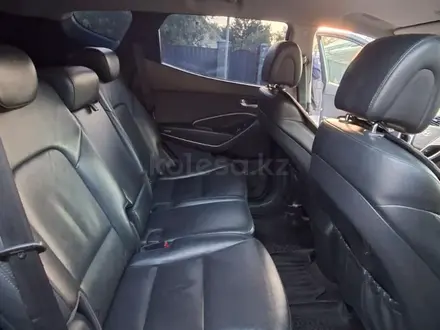 Hyundai Santa Fe 2014 года за 9 000 000 тг. в Алматы – фото 5
