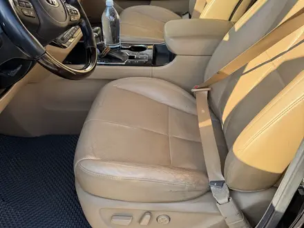 Kia Carnival 2019 года за 16 500 000 тг. в Алматы – фото 7