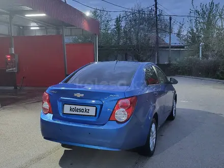 Chevrolet Aveo 2013 года за 3 000 000 тг. в Алматы – фото 2