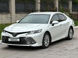 Toyota Camry 2019 года за 11 950 000 тг. в Алматы