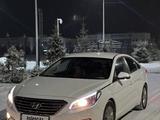 Hyundai Sonata 2014 года за 7 500 000 тг. в Астана