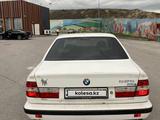 BMW 520 1991 года за 1 100 000 тг. в Алматы – фото 2