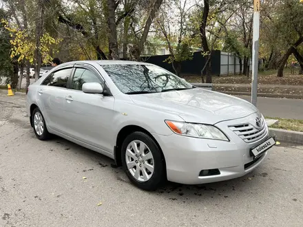 Toyota Camry 2007 года за 6 500 000 тг. в Алматы – фото 2