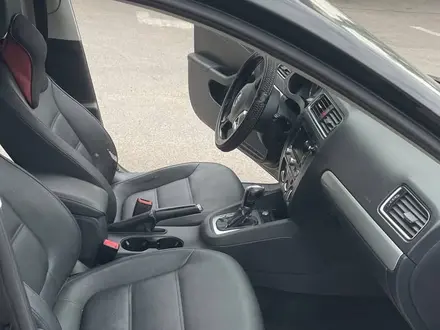Volkswagen Jetta 2012 года за 4 200 000 тг. в Алматы – фото 4