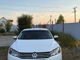 Volkswagen Passat 2013 года за 6 500 000 тг. в Актобе