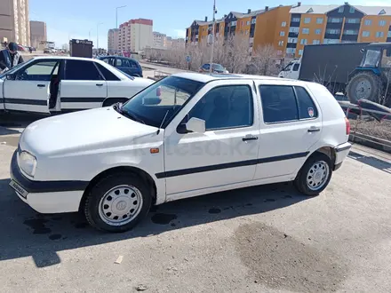 Volkswagen Golf 1993 года за 1 300 000 тг. в Актобе – фото 3