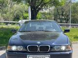 BMW 525 1999 года за 4 000 000 тг. в Алматы