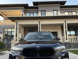 BMW X5 2015 года за 17 000 000 тг. в Шымкент – фото 2