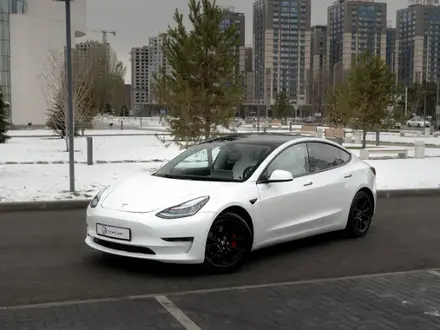 Tesla Model 3 в Каскелен в Каскелен