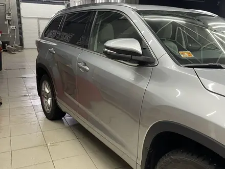 Toyota Highlander 2016 года за 14 000 000 тг. в Астана – фото 3