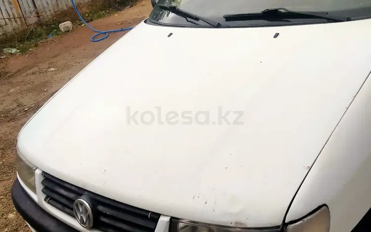 Volkswagen Passat 1995 годаfor1 500 000 тг. в Тараз