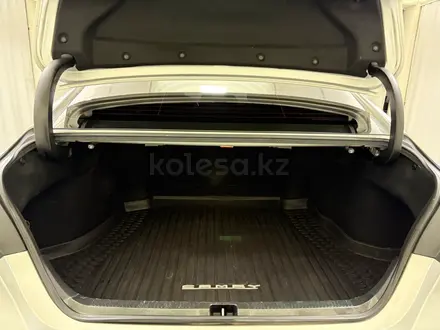 Toyota Camry 2018 года за 10 300 000 тг. в Алматы – фото 10
