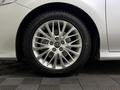 Toyota Camry 2018 года за 11 500 000 тг. в Алматы – фото 16