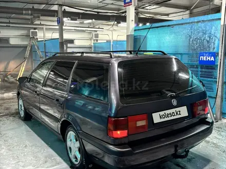 Volkswagen Passat 1994 года за 2 200 000 тг. в Астана – фото 2