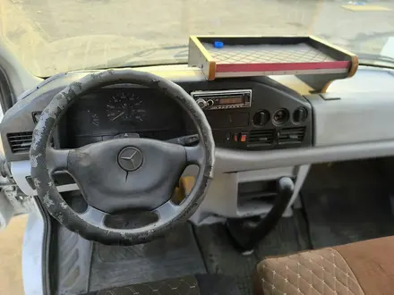 Mercedes-Benz Sprinter 1997 года за 5 000 000 тг. в Алматы – фото 16