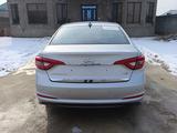 Hyundai Sonata 2015 годаfor7 455 000 тг. в Шымкент – фото 5