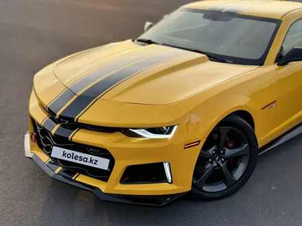 Chevrolet Camaro 2013 года за 26 000 000 тг. в Алматы – фото 14