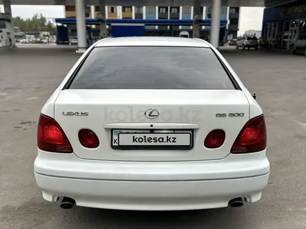 Lexus GS 300 2001 года за 4 600 000 тг. в Алматы – фото 8