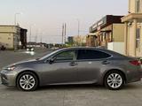 Lexus ES 300h 2013 года за 7 500 000 тг. в Атырау
