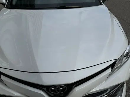 Toyota Camry 2019 года за 16 800 000 тг. в Астана – фото 5