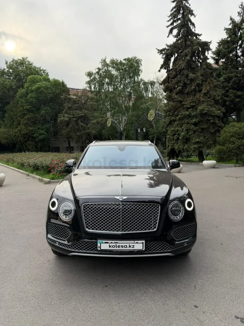 Bentley Bentayga, 2017