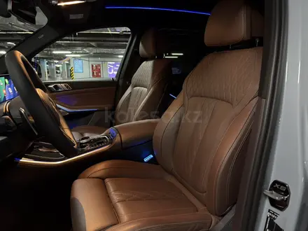 BMW X5 2024 года за 48 500 000 тг. в Алматы – фото 10