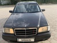 Mercedes-Benz C 180 1993 годаүшін1 350 000 тг. в Актау