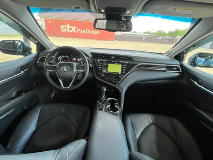 Toyota Camry 2020 года за 14 200 000 тг. в Павлодар – фото 12