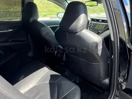Toyota Camry 2020 года за 14 200 000 тг. в Павлодар – фото 19