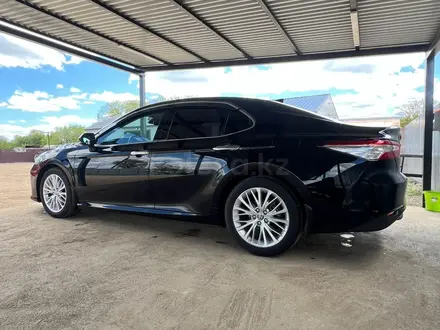 Toyota Camry 2020 года за 14 200 000 тг. в Павлодар – фото 23