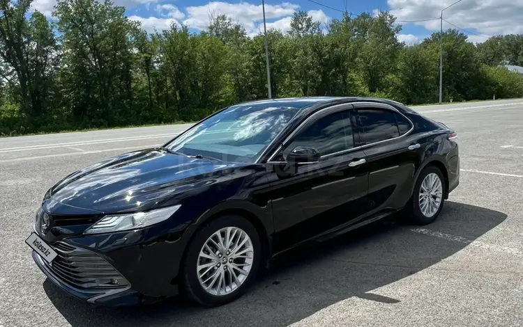 Toyota Camry 2020 года за 14 200 000 тг. в Павлодар