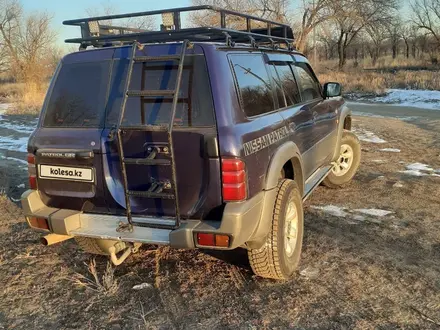 Nissan Patrol 1999 года за 5 000 000 тг. в Актобе – фото 3