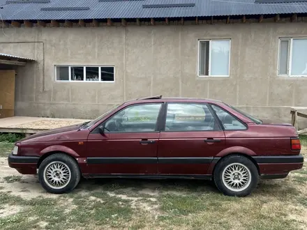 Volkswagen Passat 1992 года за 900 000 тг. в Тараз – фото 3