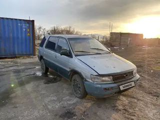 Mitsubishi Space Wagon